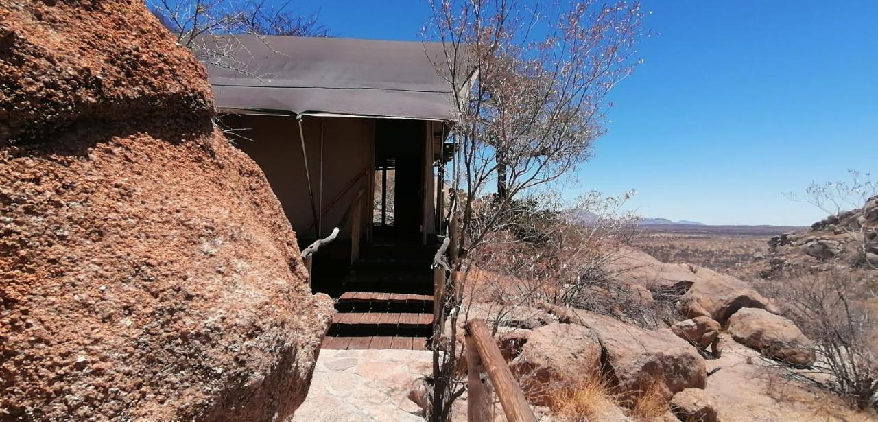 Ondudu Safari Lodge Omaruru Exteriér fotografie