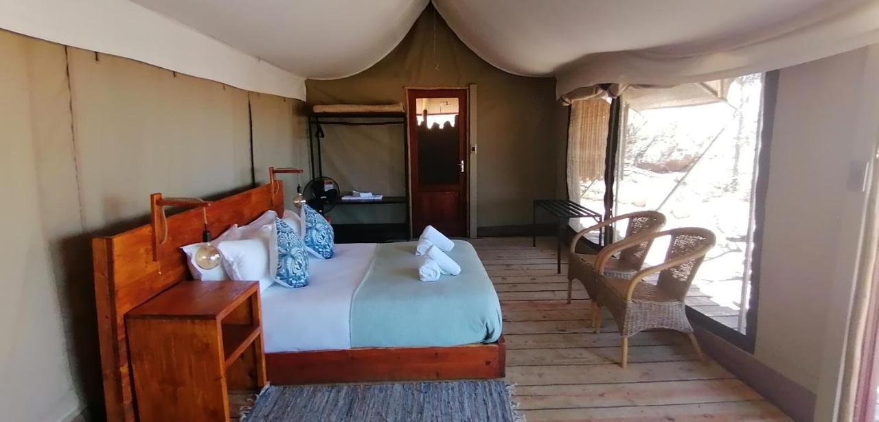 Ondudu Safari Lodge Omaruru Exteriér fotografie