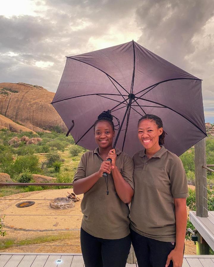Ondudu Safari Lodge Omaruru Exteriér fotografie